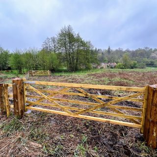 Fencing to allow grazing at Mill Farm Meadow